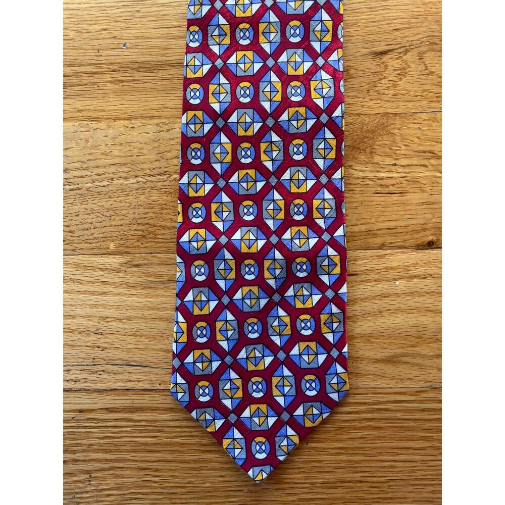 Vintage Lorenzo Latini Italy 100% Silk Geometric Medallion Necktie Burgundy